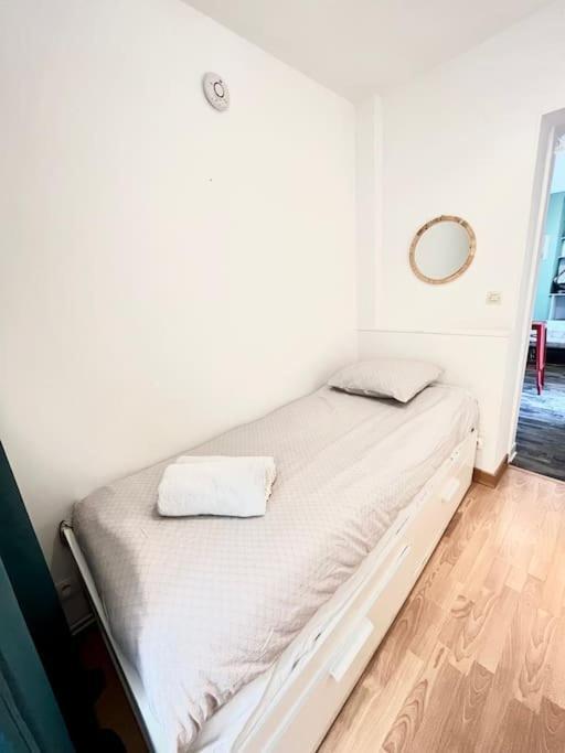 New York - Appartement A Reims Exterior photo